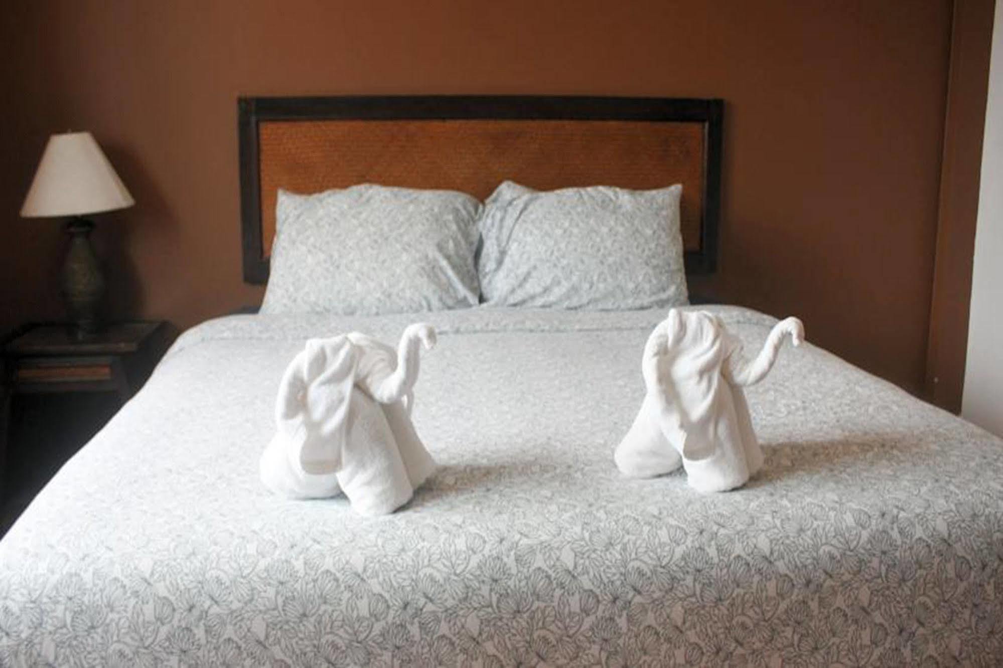 Buffalo Bill Hotel Csang-sziget Kültér fotó